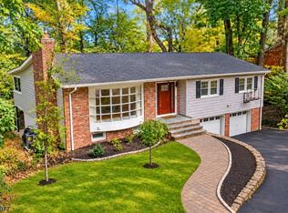 37 Mea Dr, Berkeley Heights Twp., NJ 07922
