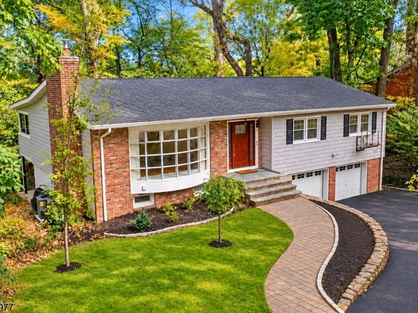37 Mea Dr, Berkeley Heights Twp., NJ 07922