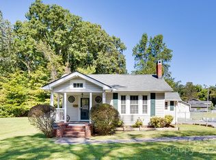 1106 Chapelgate Ln, Asheboro, NC 27205