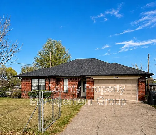 7300 Bob Hanger St Photo 1