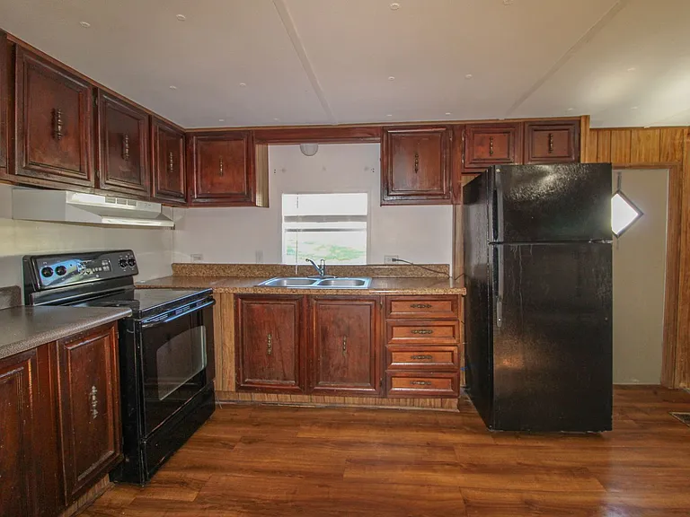 42 Cameron Cir — Photo 10