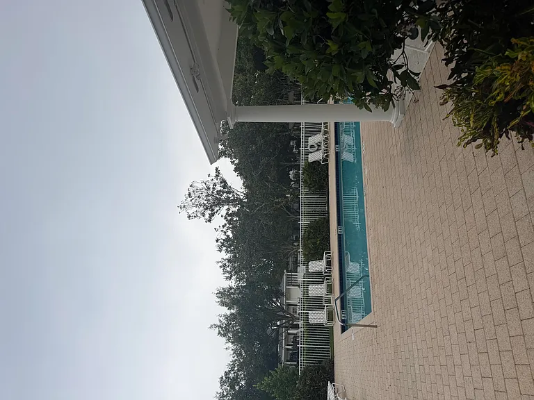 262 Iris Dr — Photo 30