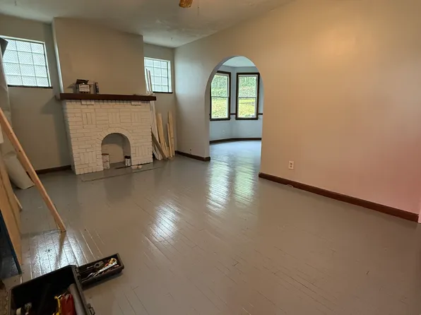 (undisclosed Address), Pittsburgh, PA 15210