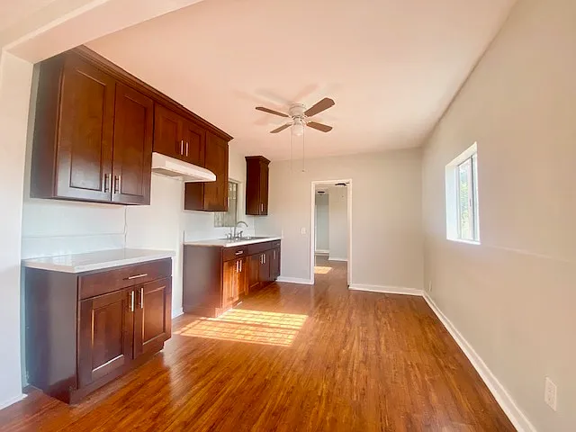 2 bed, 799 sqft, $2,200 — Photo 4