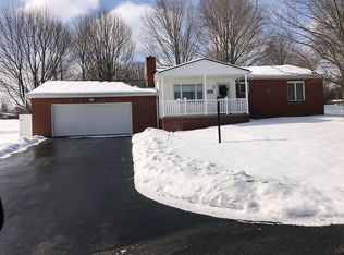 455 Beech Hills Rd, Jeannette, PA 15644