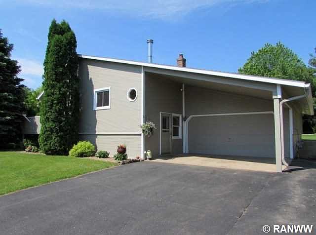1st image of 897 Maple Dr