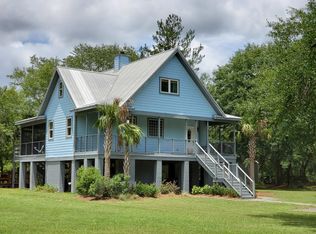 269 Gator Walk Rd, Ridgeville, SC 29472