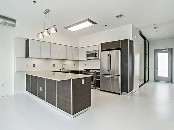 4th image of 11500 Tennessee Ave Unit 330
