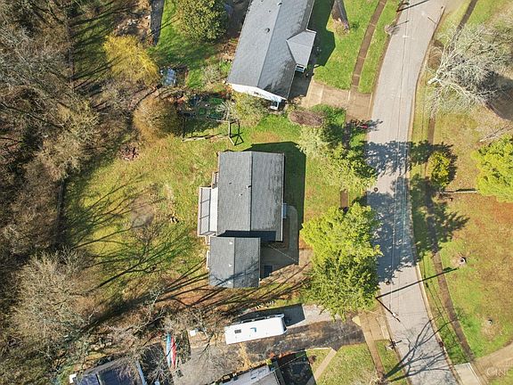 2nd image of 2528 Teuton Ct
