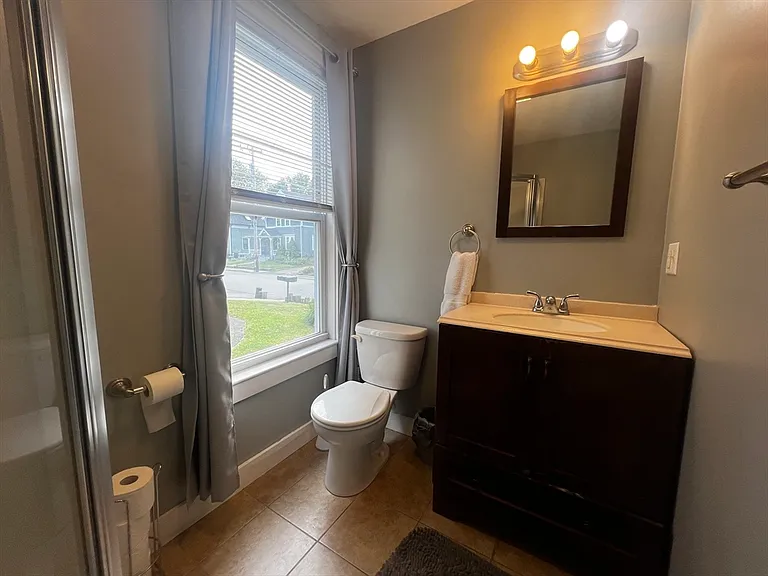 195 Broad St #1 — Photo 8