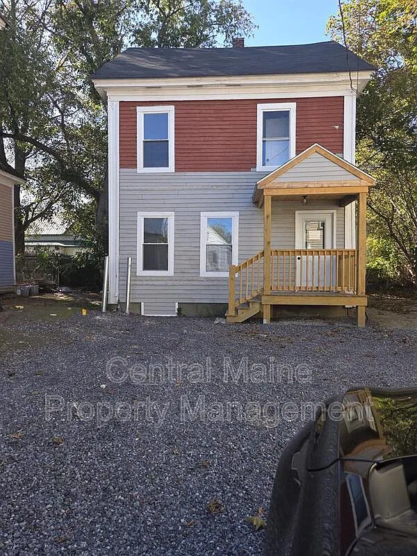 2 bed, 1.0 bath, $1,450 — Photo 1