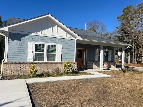 621 Hadley Ct, Wilmington, NC 28405