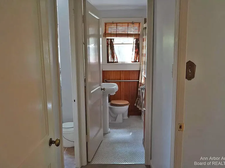 611 Robin Rd — Photo 19