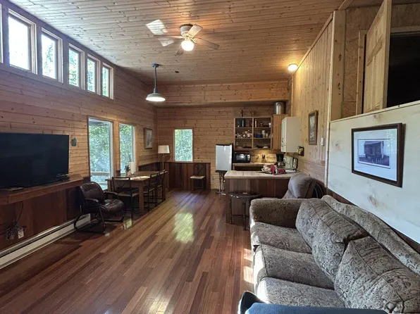 281 Eclipse Ln, Arbovale, WV 24915