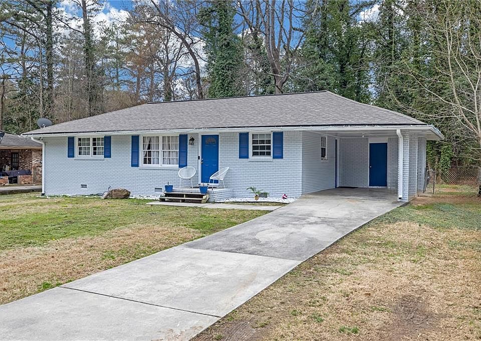 1st image of 470 Oriole Dr SE