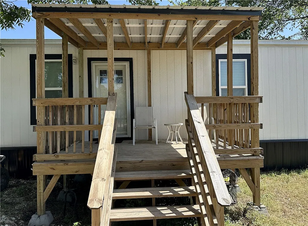 3 bed, 1191 sqft, $1,700 — Photo 3