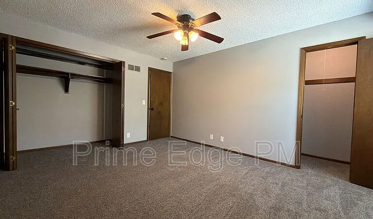 6235 Holdrege St #A-1 — Photo 25