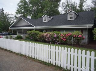 1239 Kenoyer Dr, Bellingham, WA 98229