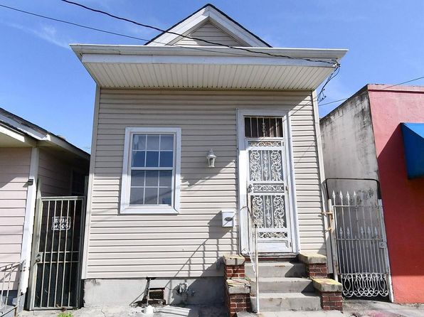 2711 Josephine St