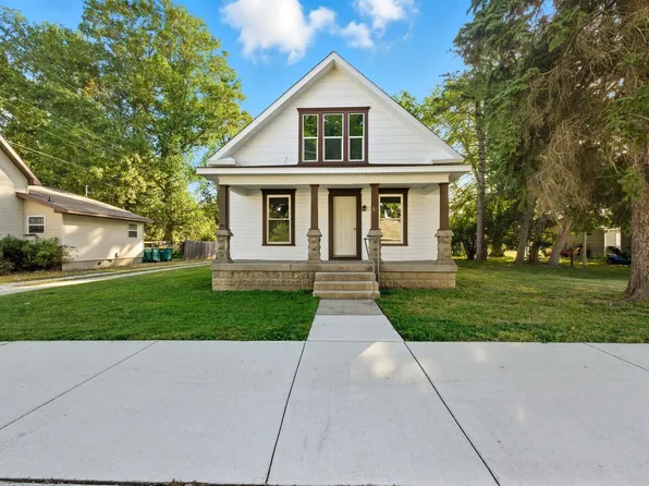 52 N East St, Rossville, IN 46065