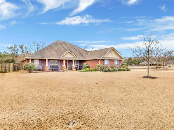 1145 Silver Creek Ln, Alabaster, AL 35007