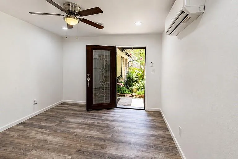 3903 Midforest Dr — Photo 5