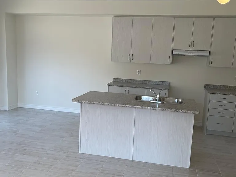 2602 Apricot Ln — Photo 8