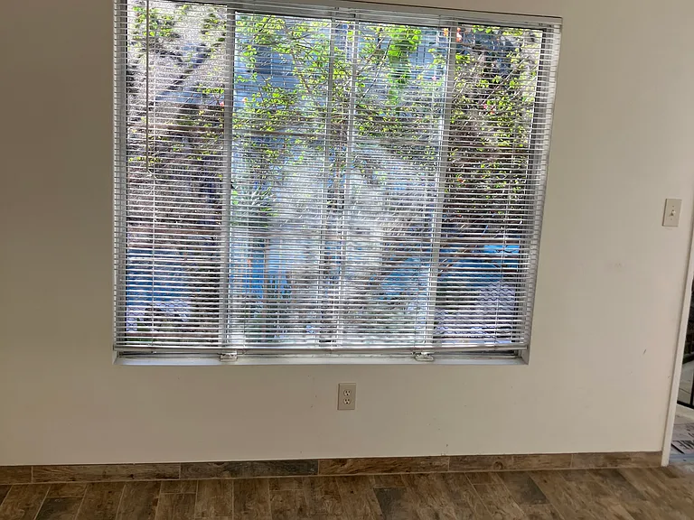 4150 Cleveland Ave #18 — Photo 7