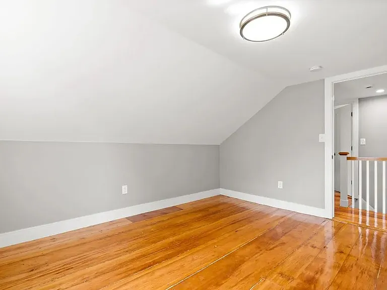54 Main St #201 — Photo 20