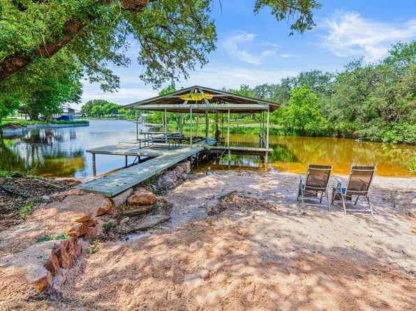 190 Clear Creek Drive, Burnet, TX 78611