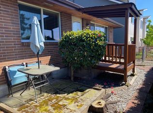 526 Shattuck Ave S #A, Renton, WA 98057