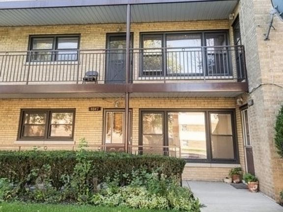 4th image of 4817 N Harlem Ave #1