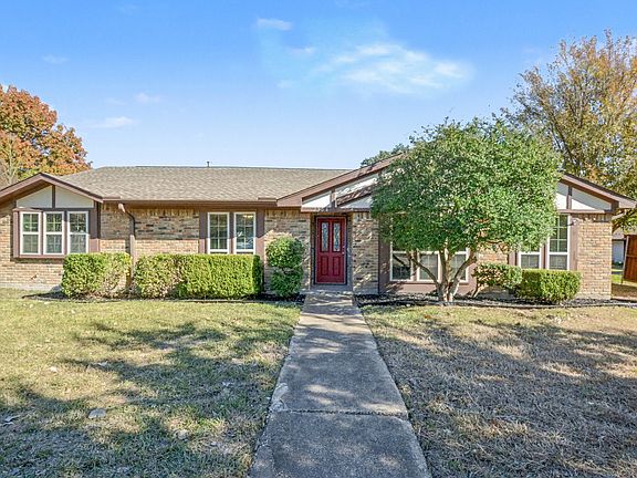 3rd image of 2304 Twilight Cir