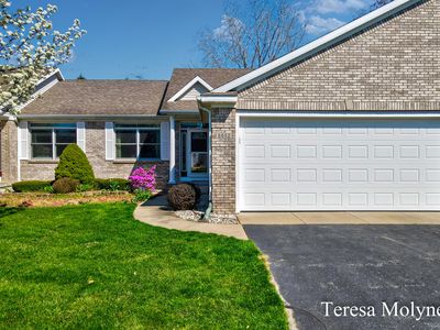 6652 Cedar Grove Ct #149, Jenison, MI, 49428