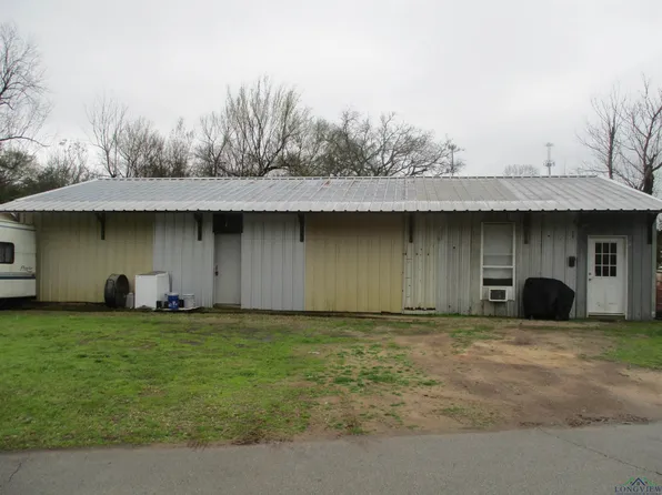 418 E Ragley St, Henderson, TX 75654
