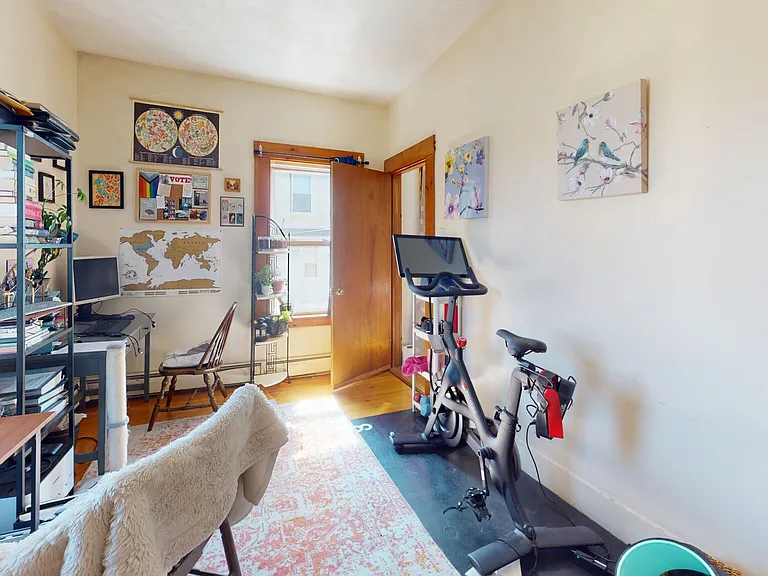 40 Mozart St #3 — Photo 8