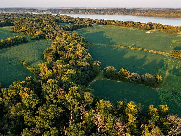 3rd image of Mississippi River Rd