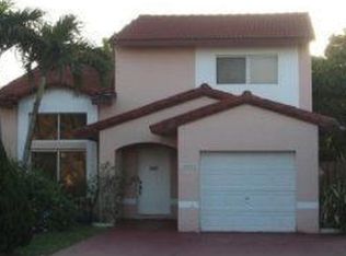 10052 SW 156th Ct, Miami, FL 33196