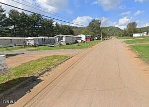 1st image of 215 Stanley Valley Rd