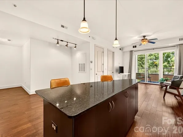 4625 Piedmont Row Dr Unit 316, Charlotte, NC 28210