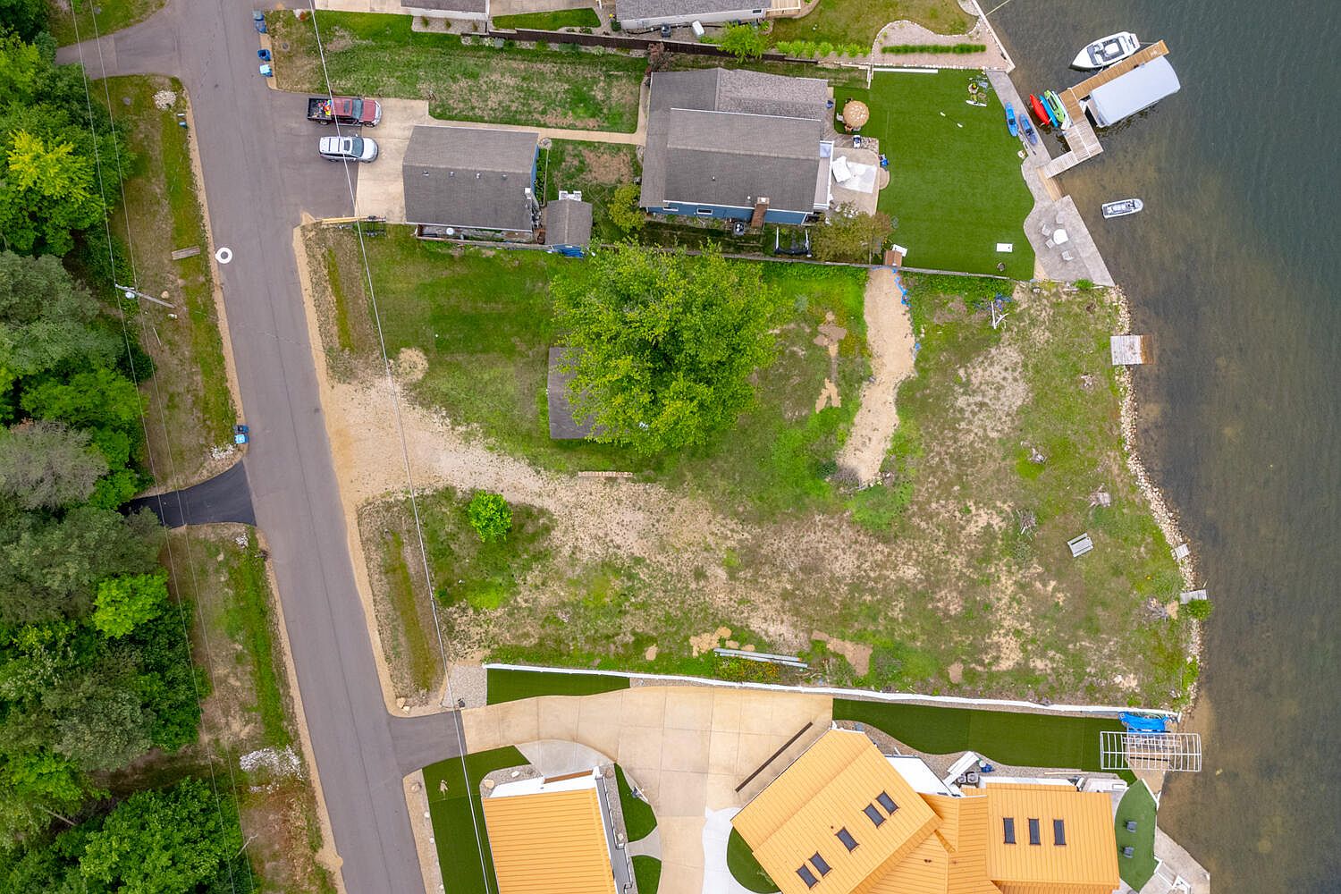 1044 N Eagle Lake Dr, Kalamazoo, MI 49009 MLS 23026878 Zillow