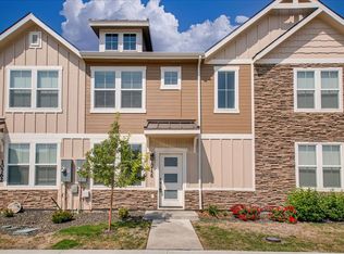 10756 W Brownstone Ln, Boise, ID 83709