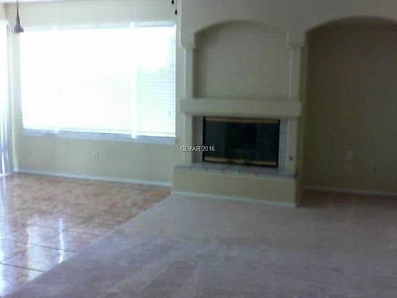 3rd image of 5020 Camino Del Santo Pkwy