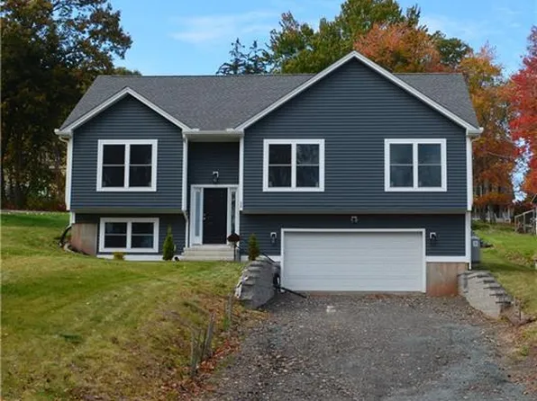 35 Barberry Lane, Meriden, CT 06451