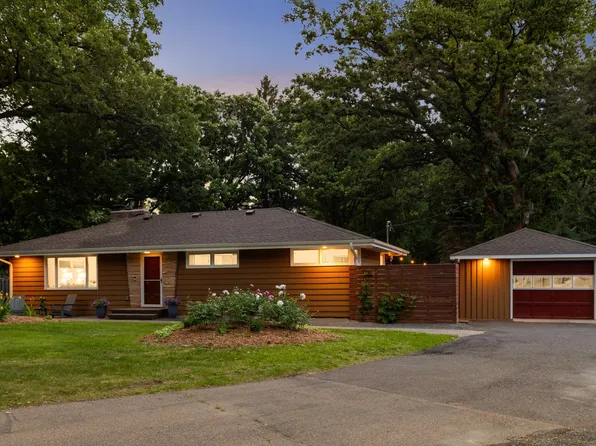 350 Arcwood Rd, Saint Paul, MN 55115