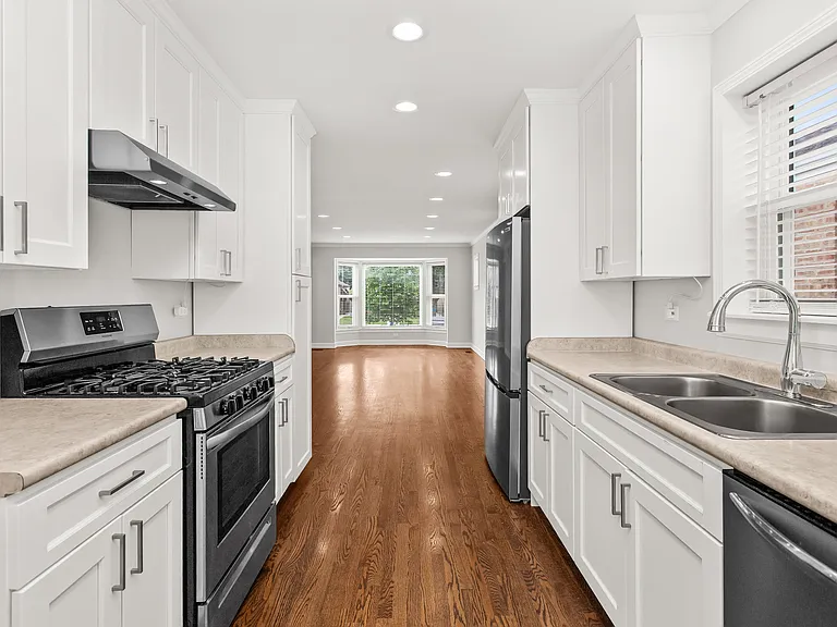 7254 N Osceola Ave — Photo 4