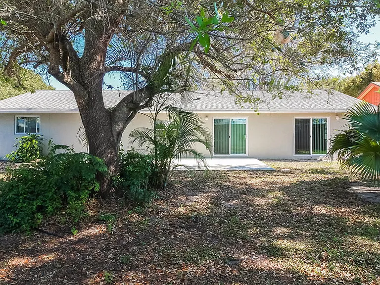 1199 Kinglet Ter — Photo 13