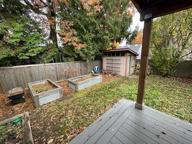 4404 NE 22nd Ave — Photo 16