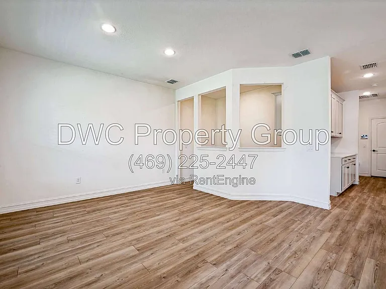 1837 Whispering Pines Dr — Photo 15