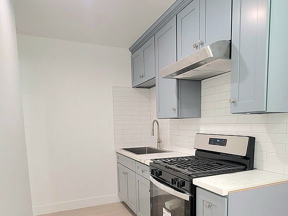 2nd image of 16717 E Edna Pl #B